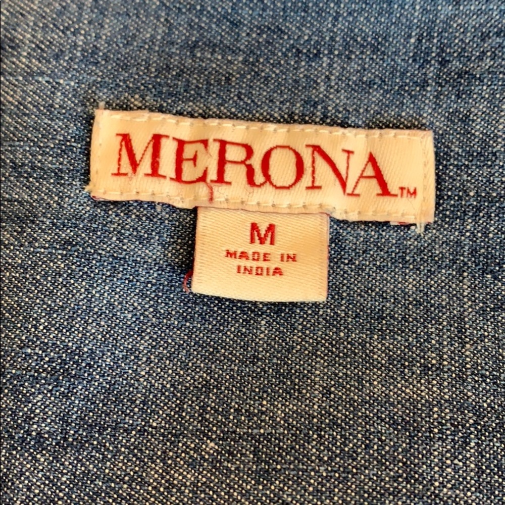 Tie waist chambray shirt; Merona Size Medium - Picture 4 of 10
